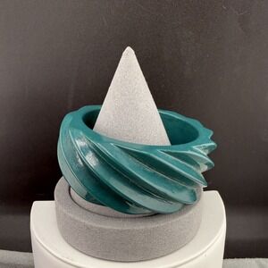 Vintage Chunky Bangle Bracelet Green Acrylic Wave Teal 8.5"